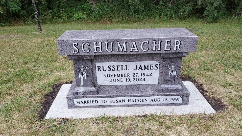 Benchmemorial Benchmemorial