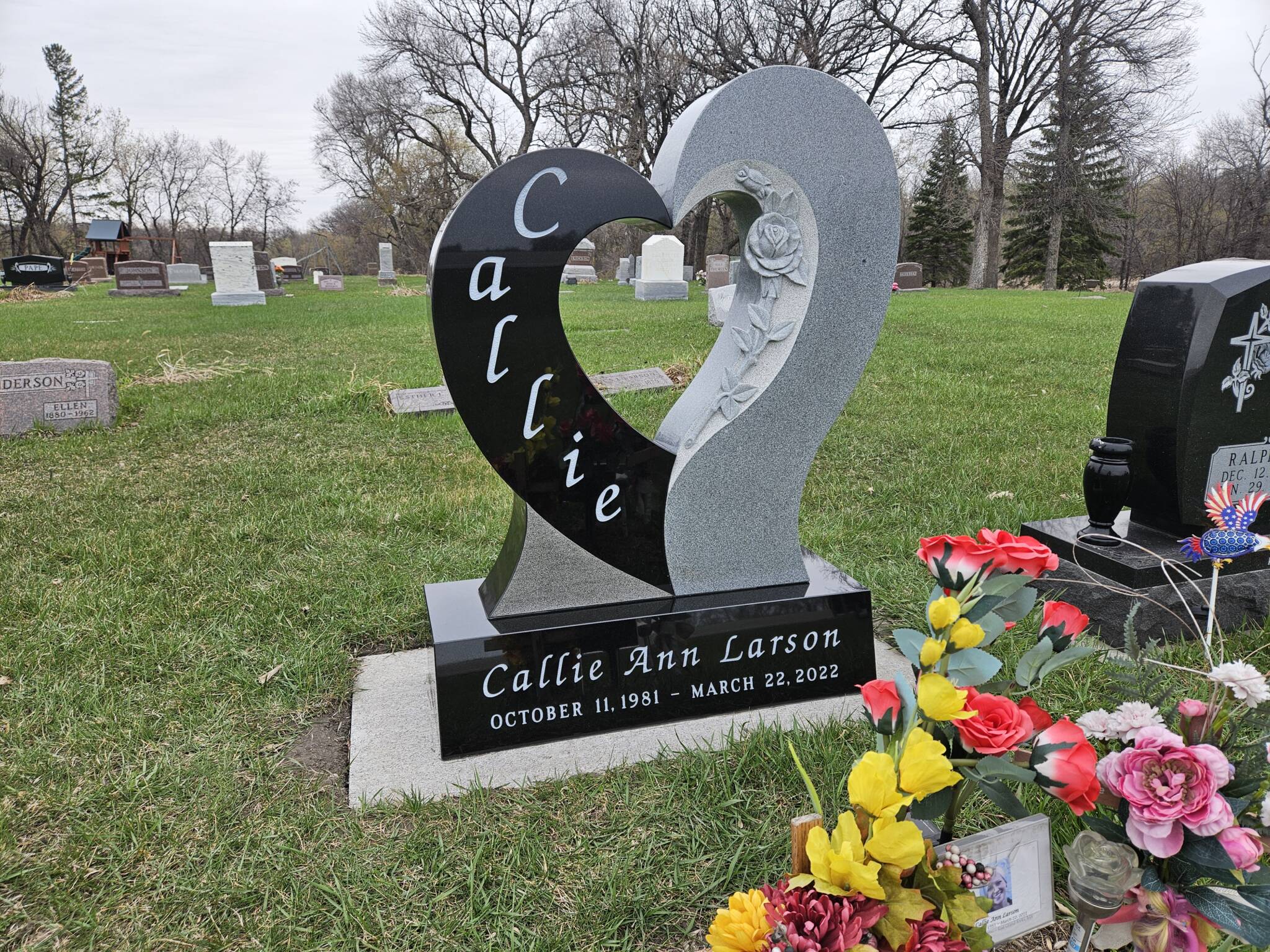 Heartmonument Heartmonument